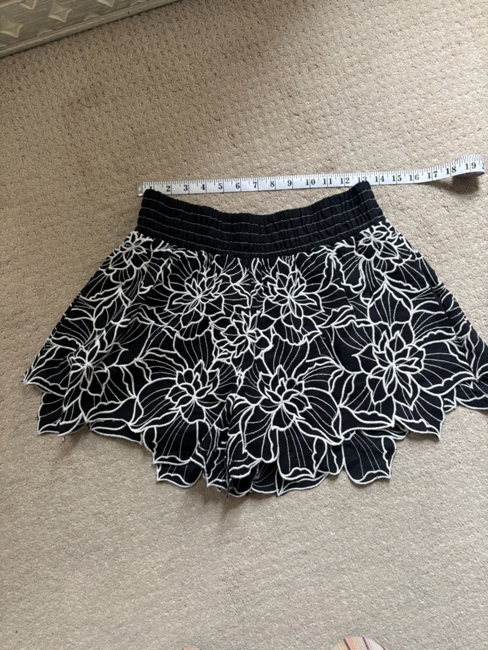 Anthropologie somerset  Black & White Floral Embroidery Shorts